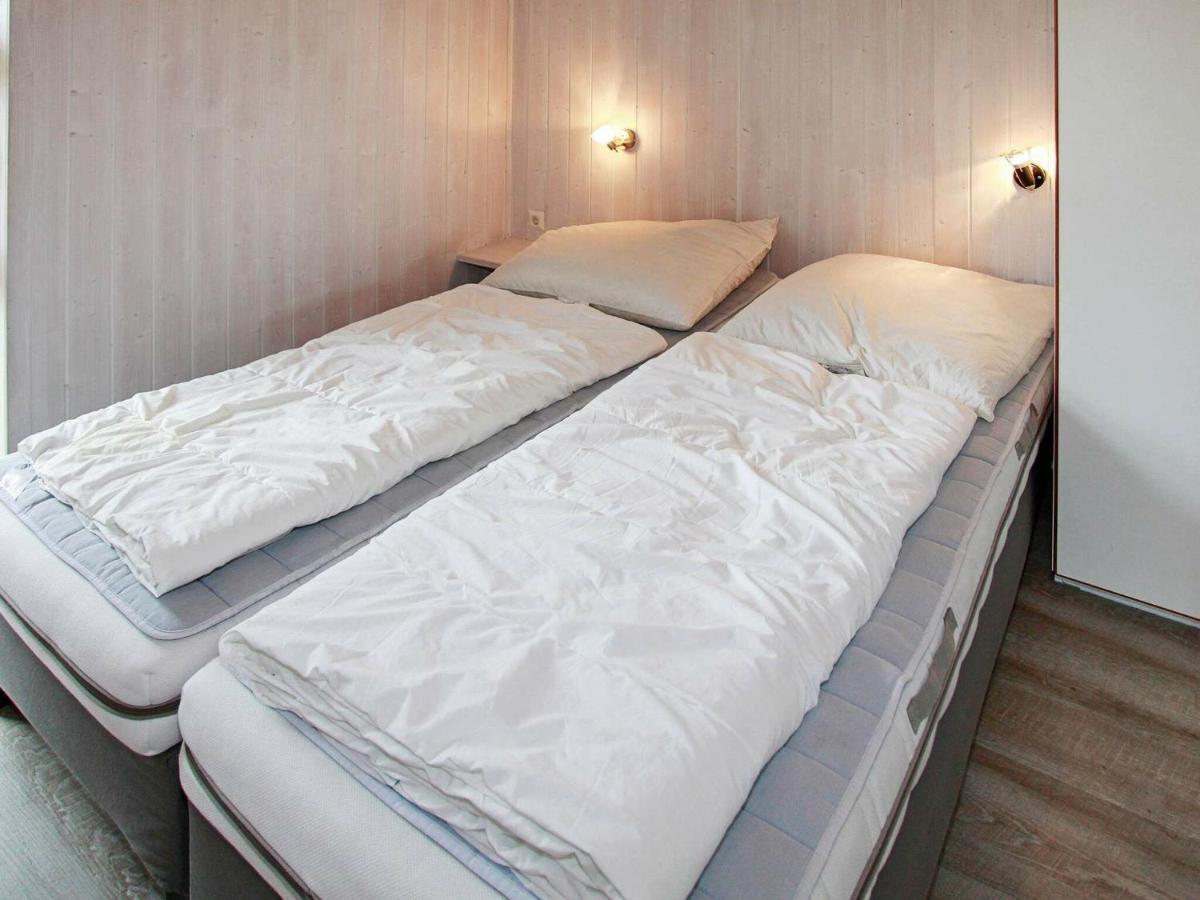 6 Person Holiday Home In Gelting Værelse billede