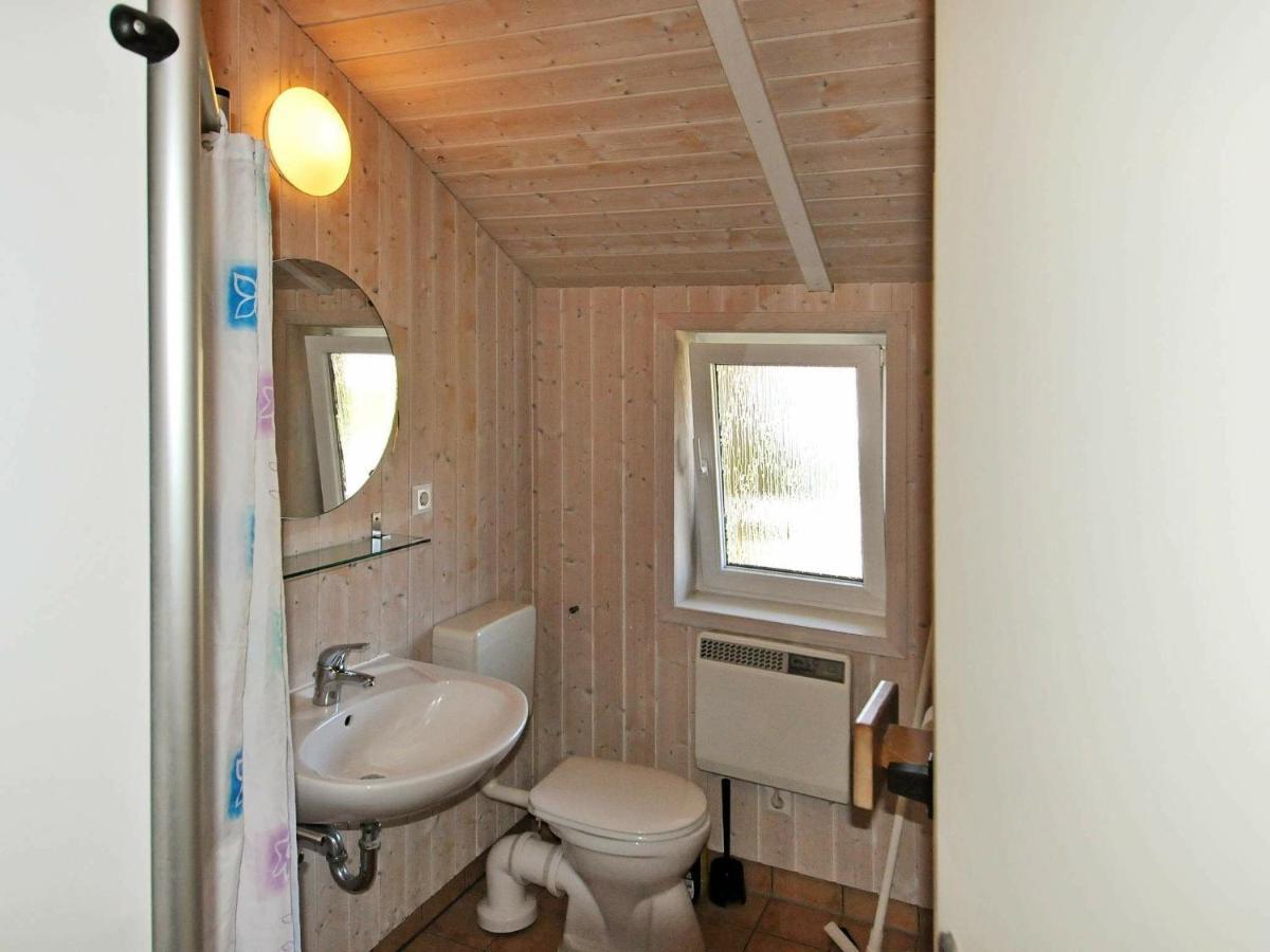 6 Person Holiday Home In Gelting Værelse billede